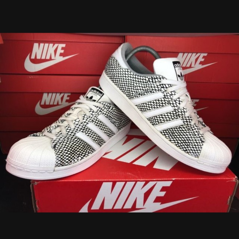 Adidas Superstar